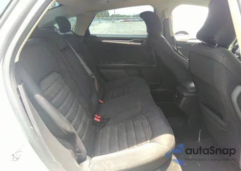 2016 Ford Fusion Se z USA, uszkodzony, nr VIN 1FA6P0H7XG5118177